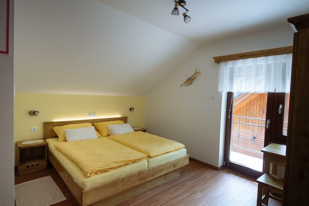 Villa Turisticna Kmetija Cercek Solčava Exterior foto